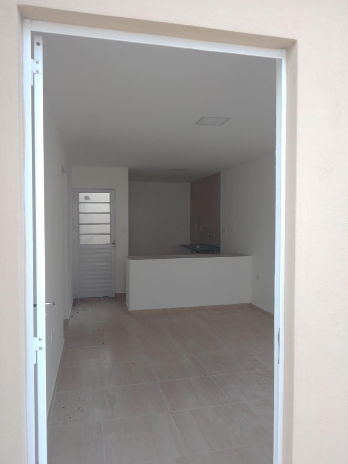 Apartamento situado por trás da Loja 2001